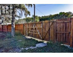 513 19 Street N, Lethbridge, AB T1H3K6 Photo 21