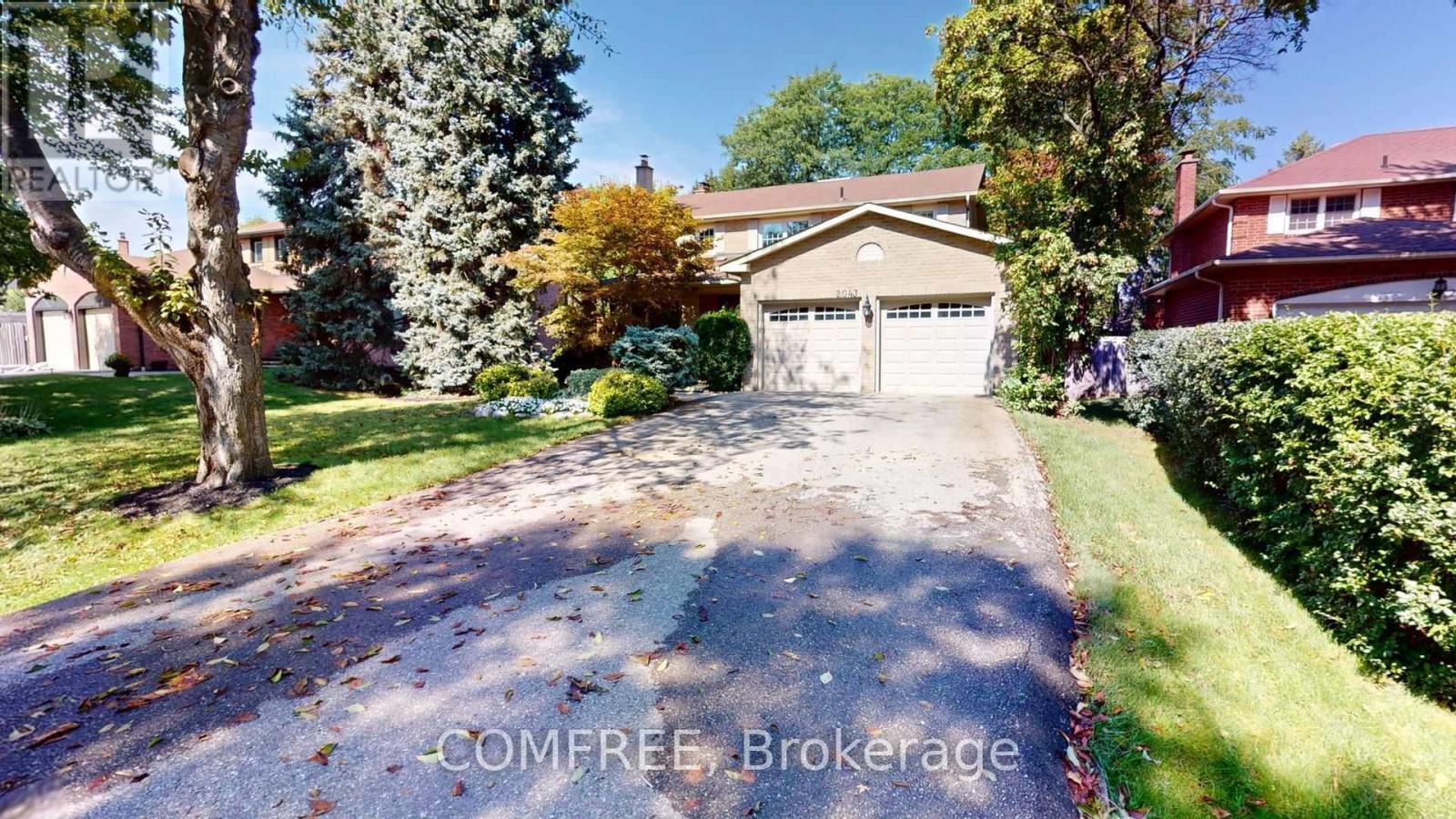 Photo of 2043 Burbank Drive