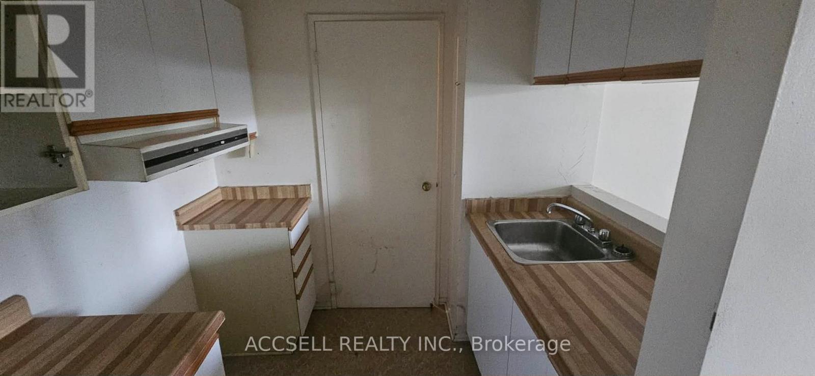 #106 191 PARKDALE AVENUE - 9