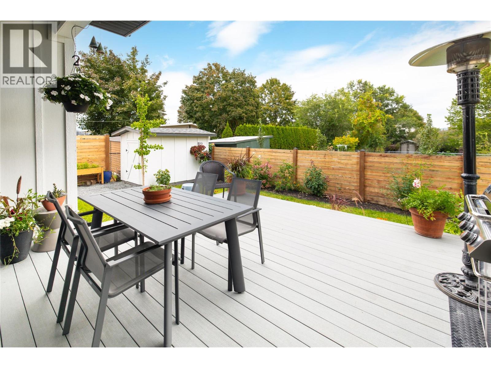 712 Hazell Road - Image 13