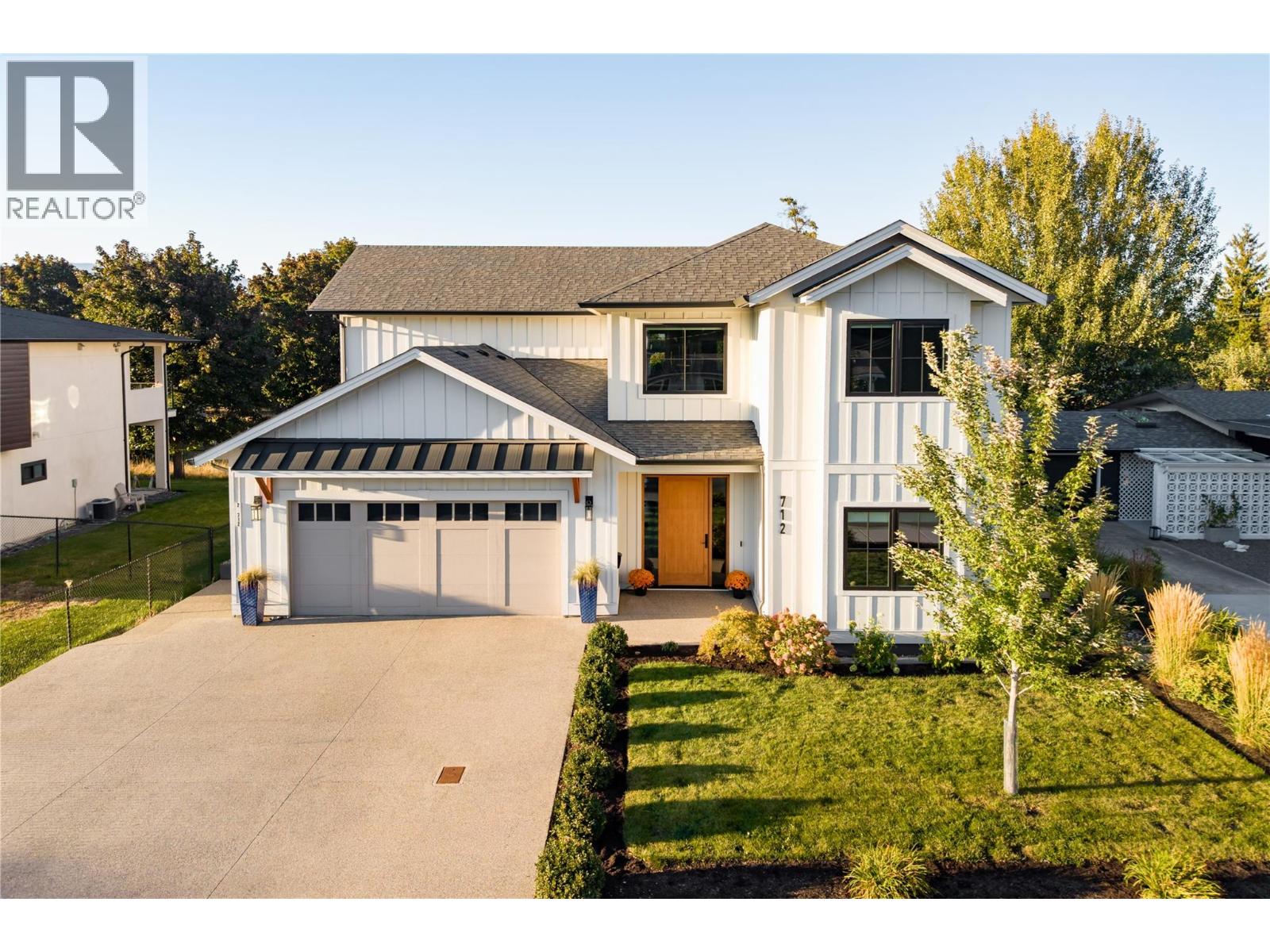 712 Hazell Road - 2