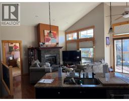 225 Boulder Creek N, Cranbrook, BC V1C0B4 Photo 11