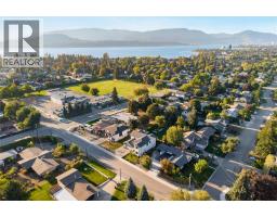  712 Hazell Road, Kelowna