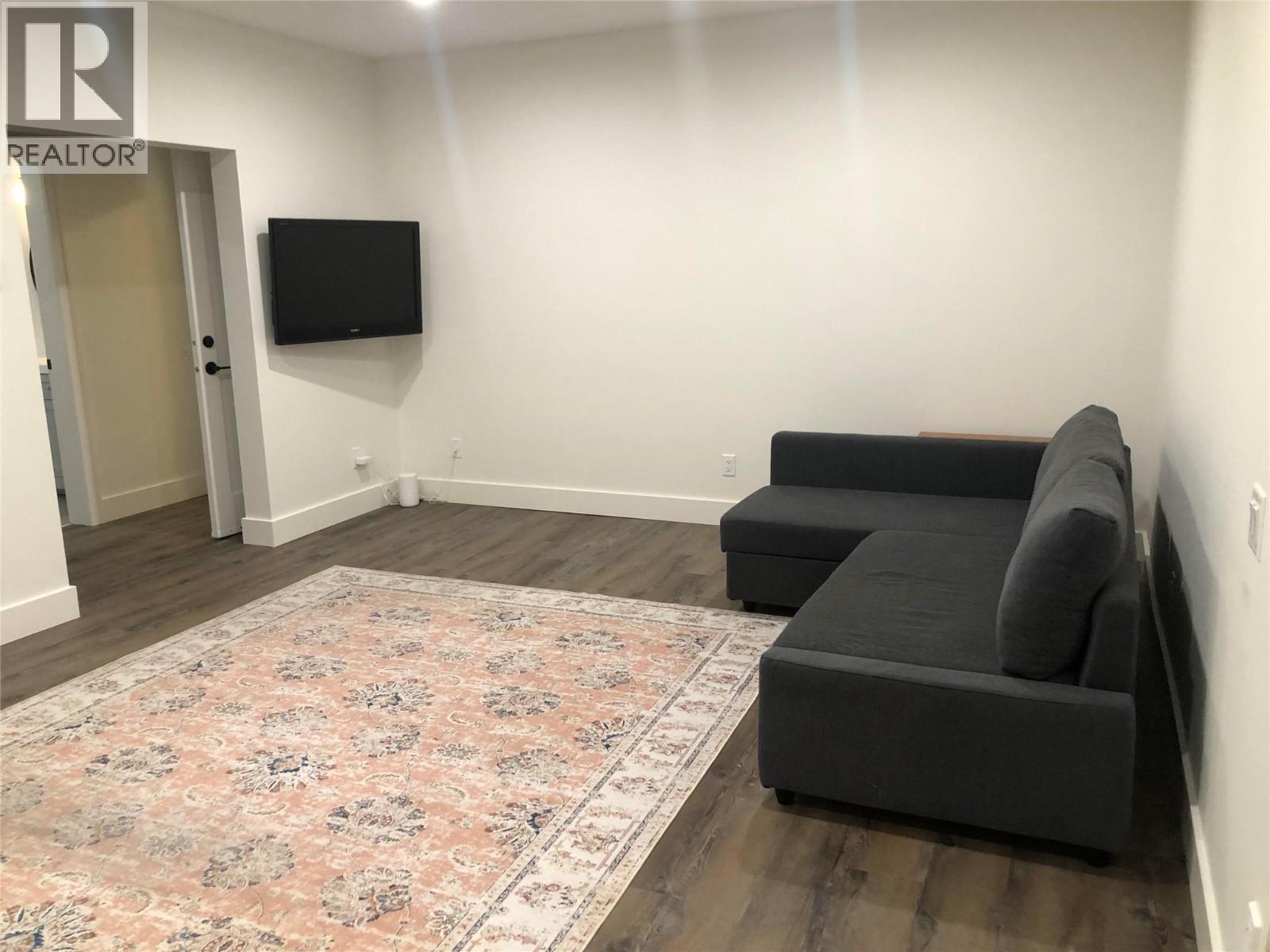 712 Hazell Road - 48