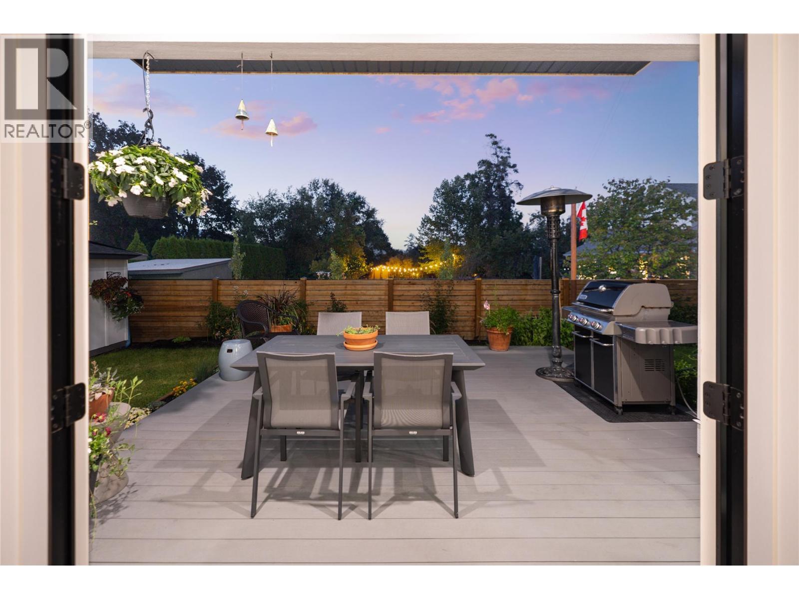 712 Hazell Road - Image 12