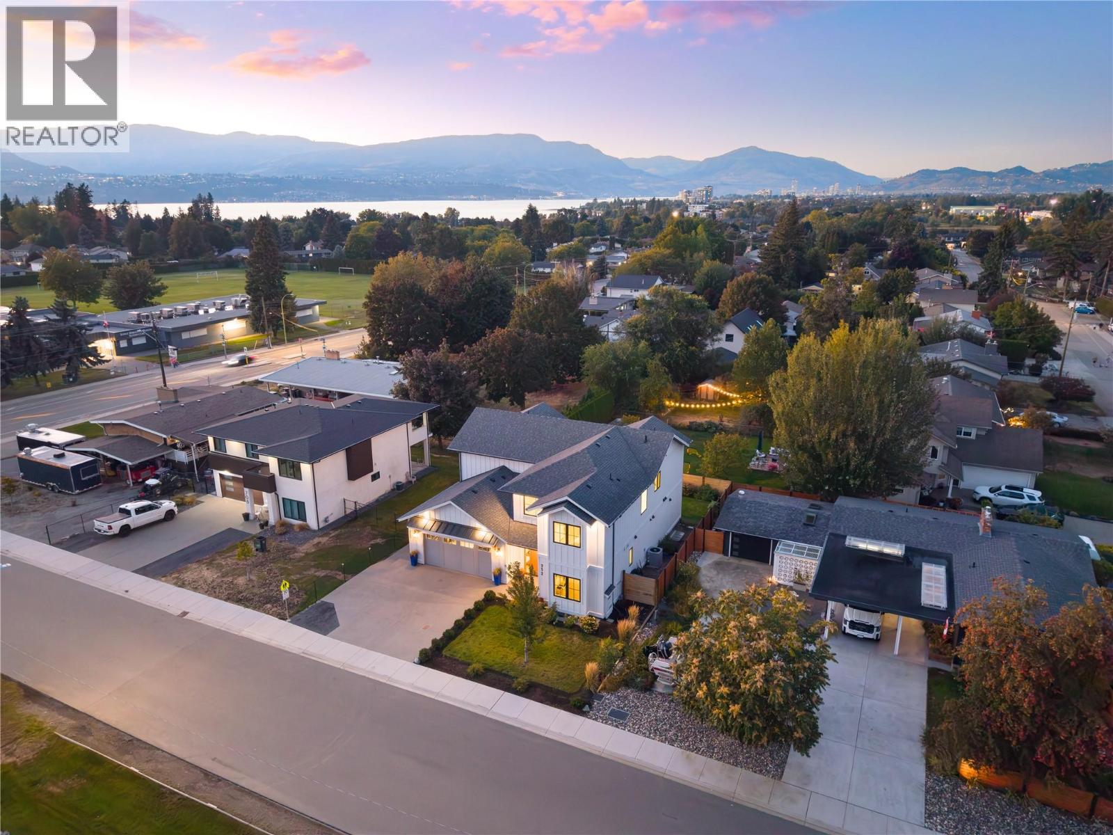712 Hazell Road - 60