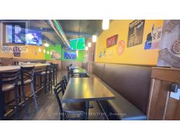 641 Dupont Street, Toronto, ON M6G1Z4 Photo 12