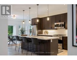 35 Kayla Crescent, Collingwood, ON L9Y5K9 Photo 12