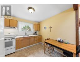 25 Glendale Avenue, Wasaga Beach, ON L9Z2T1 Photo 9