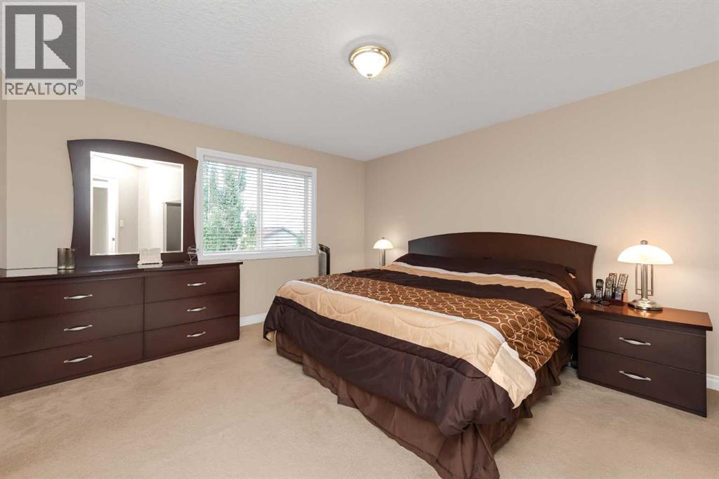 112 Cove Crescent - 24
