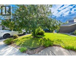112 Cove Crescent - photo 3