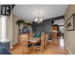 4pc Bathroom - 112 Cove Crescent, Chestermere, AB T1X1J5 Photo 8