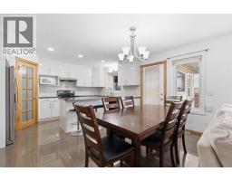 4pc Bathroom - 83 Coral Springs Close Ne, Calgary, AB T3J3T7 Photo 9