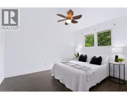 15 Clearwater Drive, Hamilton, ON L9C2K1 Photo 18