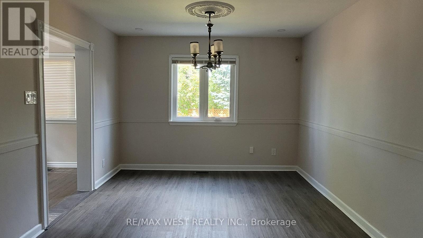 UPPER - 65 CLAPPERTON AVENUE, Toronto (Clairlea-Birchmount) — photo 4