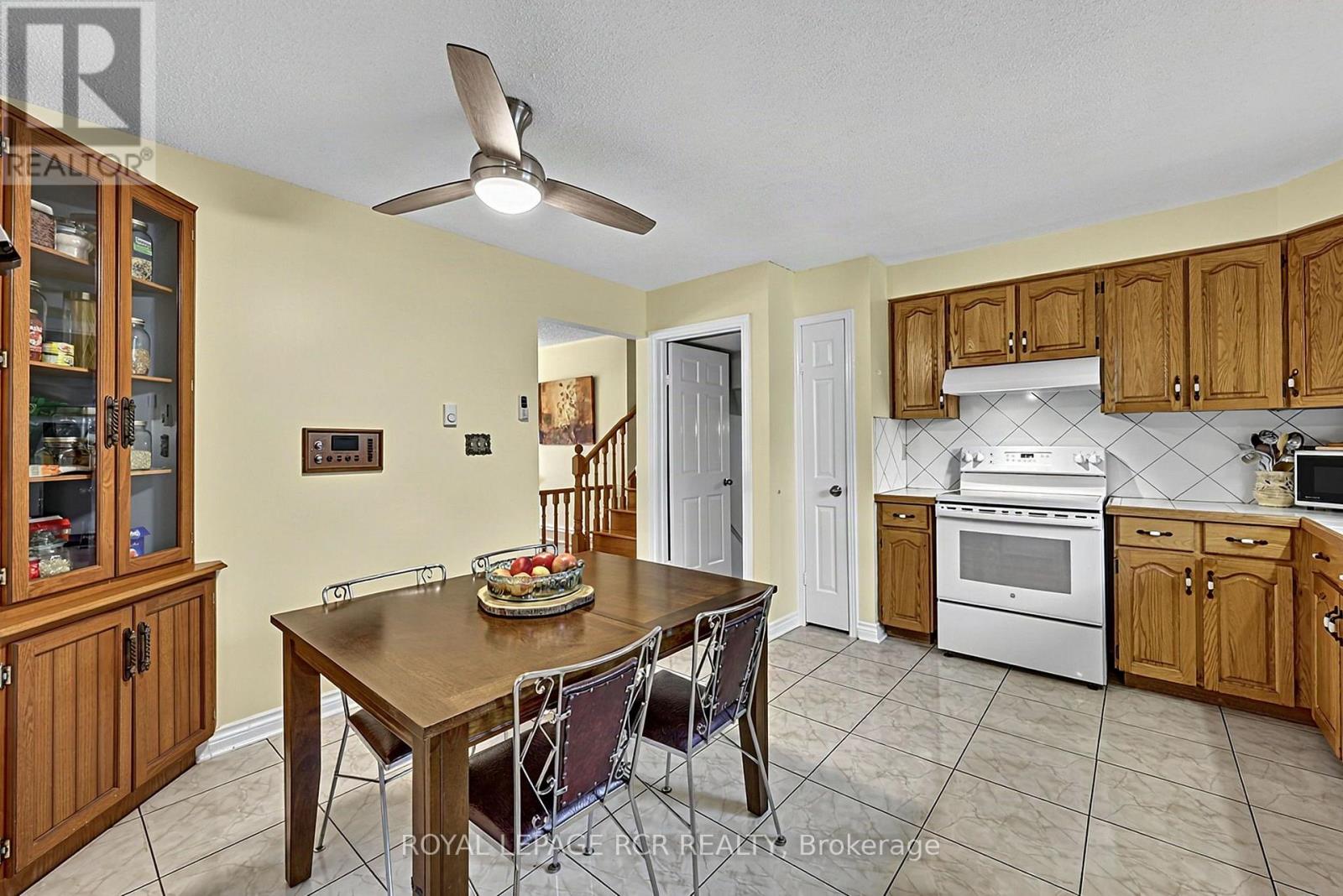 1049 ELGIN STREET, Newmarket (Huron Heights-Leslie Valley) — photo 11