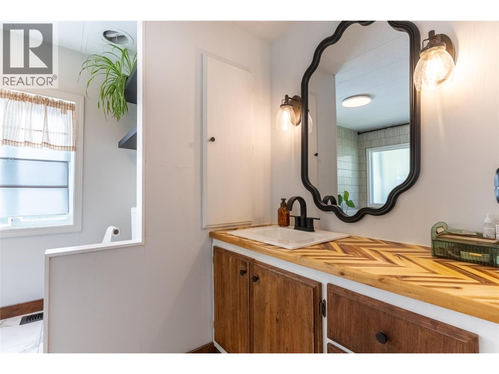 99 JASPER Drive - Image 13