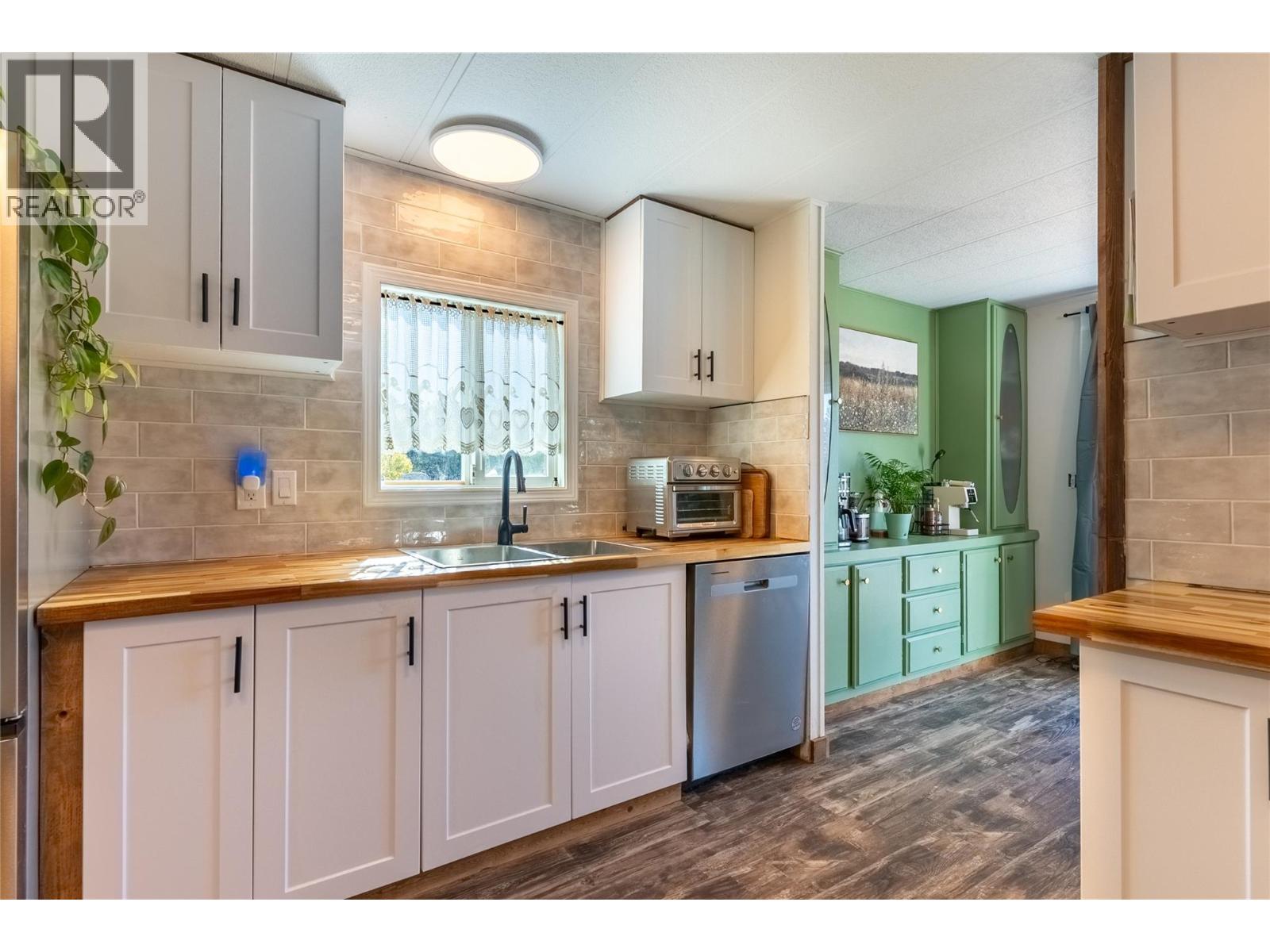 99 JASPER Drive - Image 5