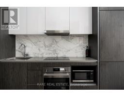 1916 - 28 Interchange Way, Vaughan, ON L4K5W3 Photo 8
