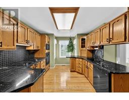 Primary Bedroom - 3710 Sideroad 6/7 Sunnidale, Clearview, ON L0M1N0 Photo 6