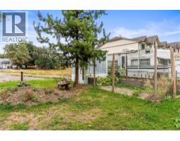 Kitchen - 1879 Faulkner Avenue Unit# 4, Lumby, BC V0E2G0 Photo 6