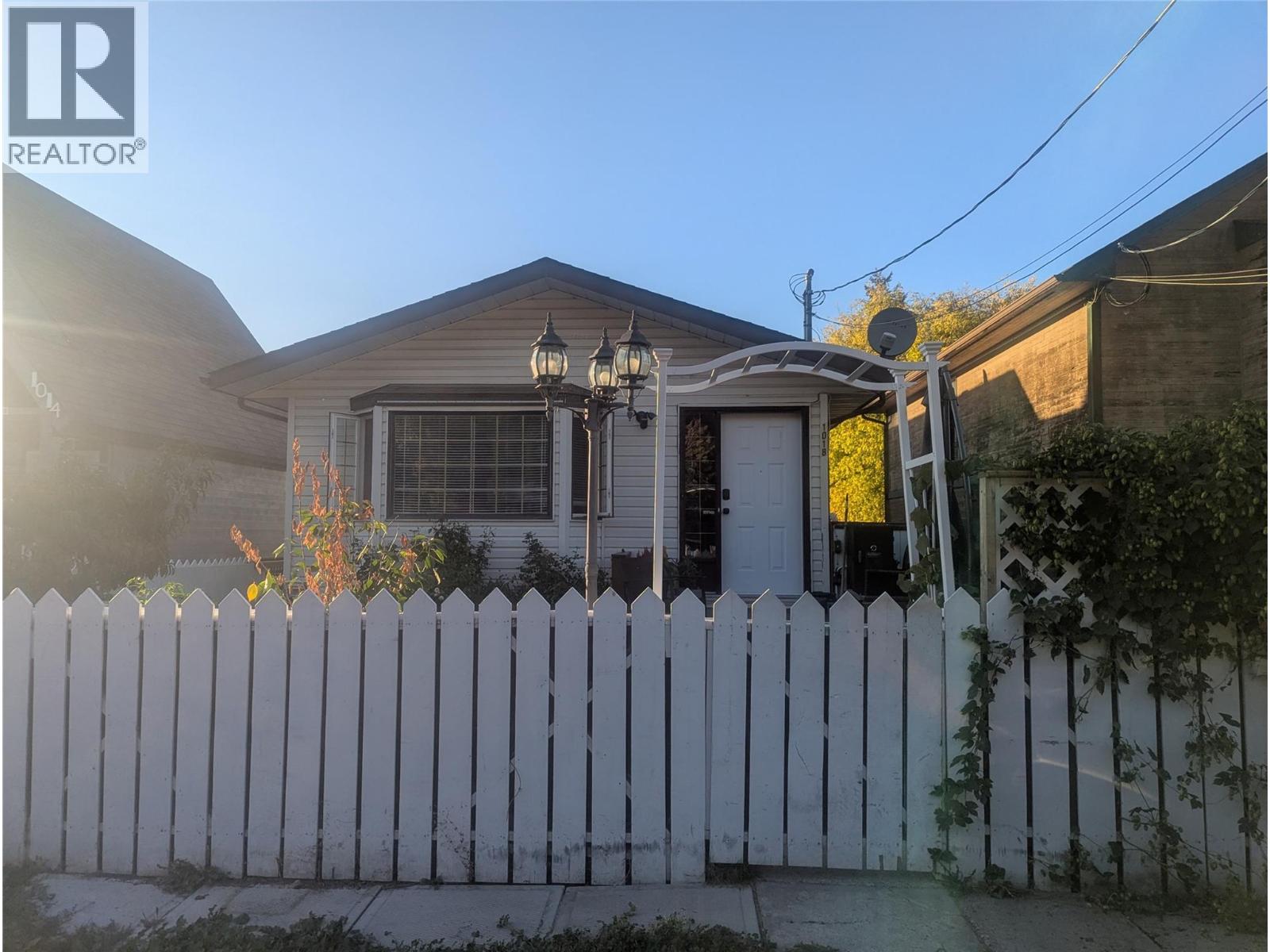 1018 HILLSIDE Avenue - 35