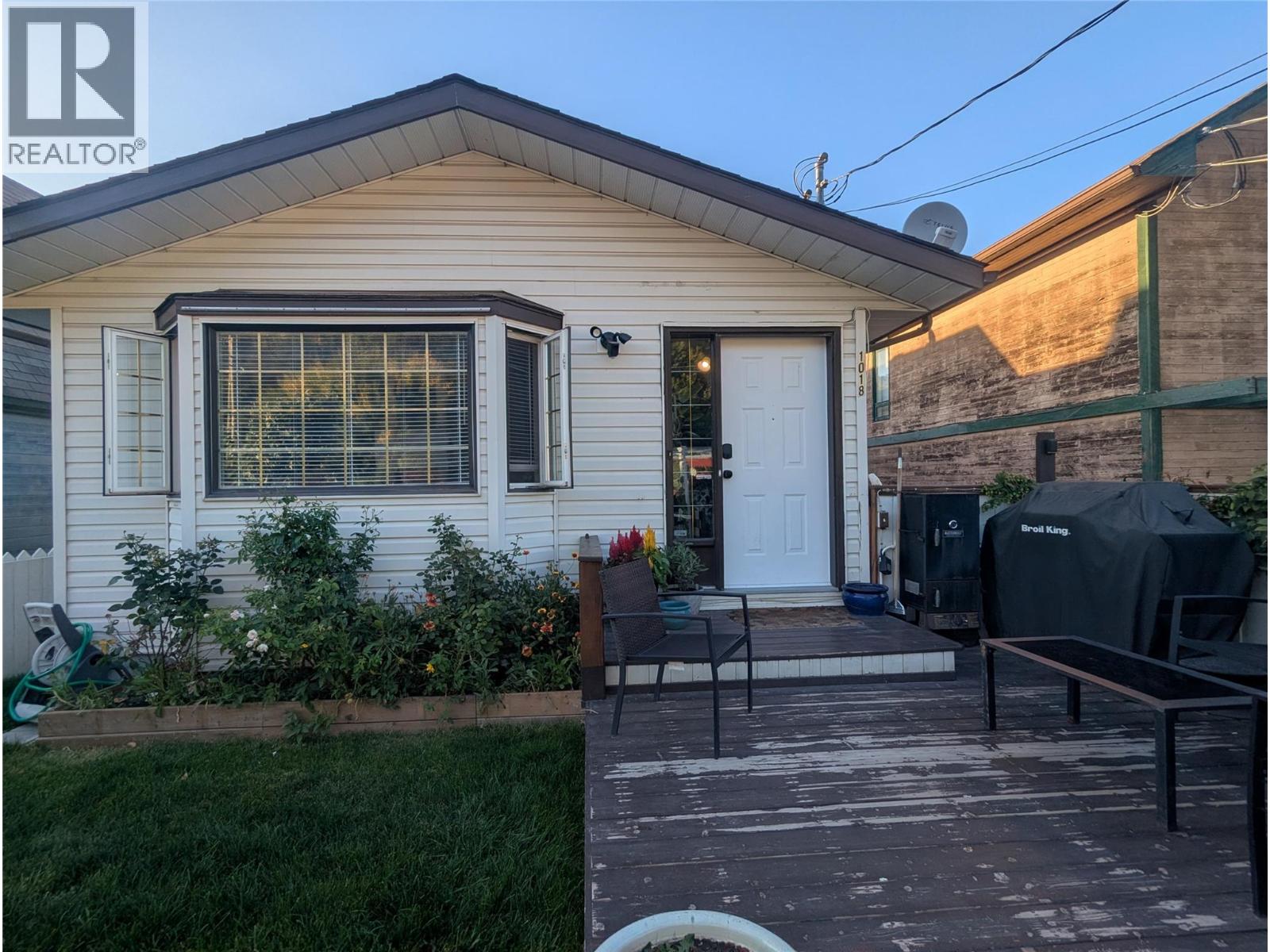 1018 HILLSIDE Avenue - 1