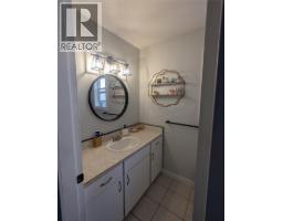1018 Hillside Avenue, Chase, BC V0E1M0 Photo 15