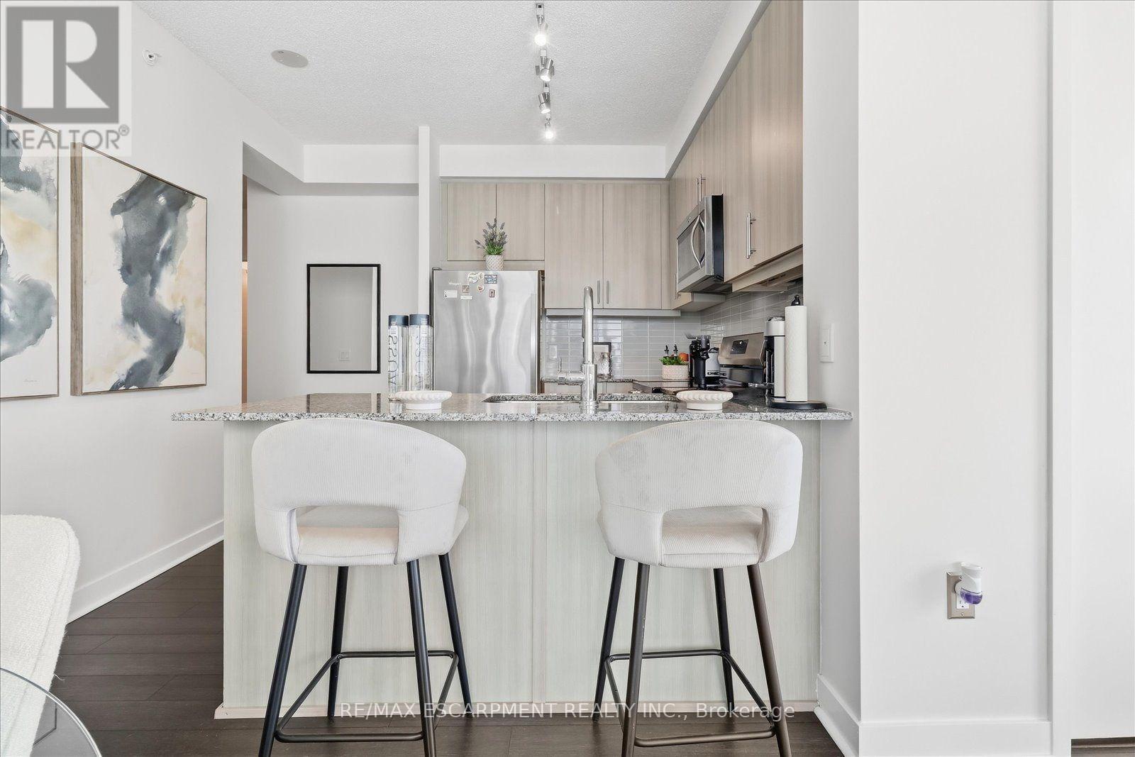 #3209 3975 GRAND PARK DRIVE - 23