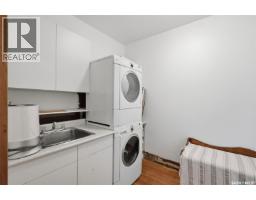 618 E Avenue N, Saskatoon, SK S7L1S3 Photo 18