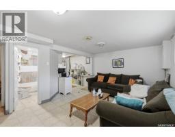 618 E Avenue N, Saskatoon, SK S7L1S3 Photo 23