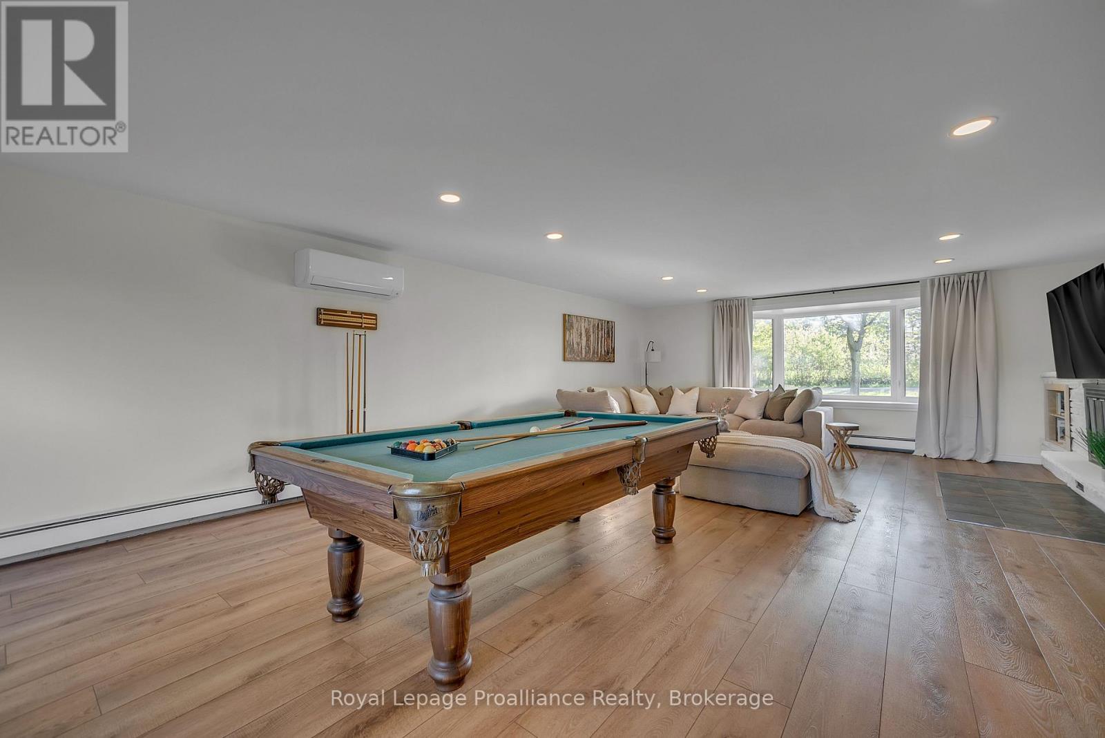684 GALLIVAN ROAD - Image 25