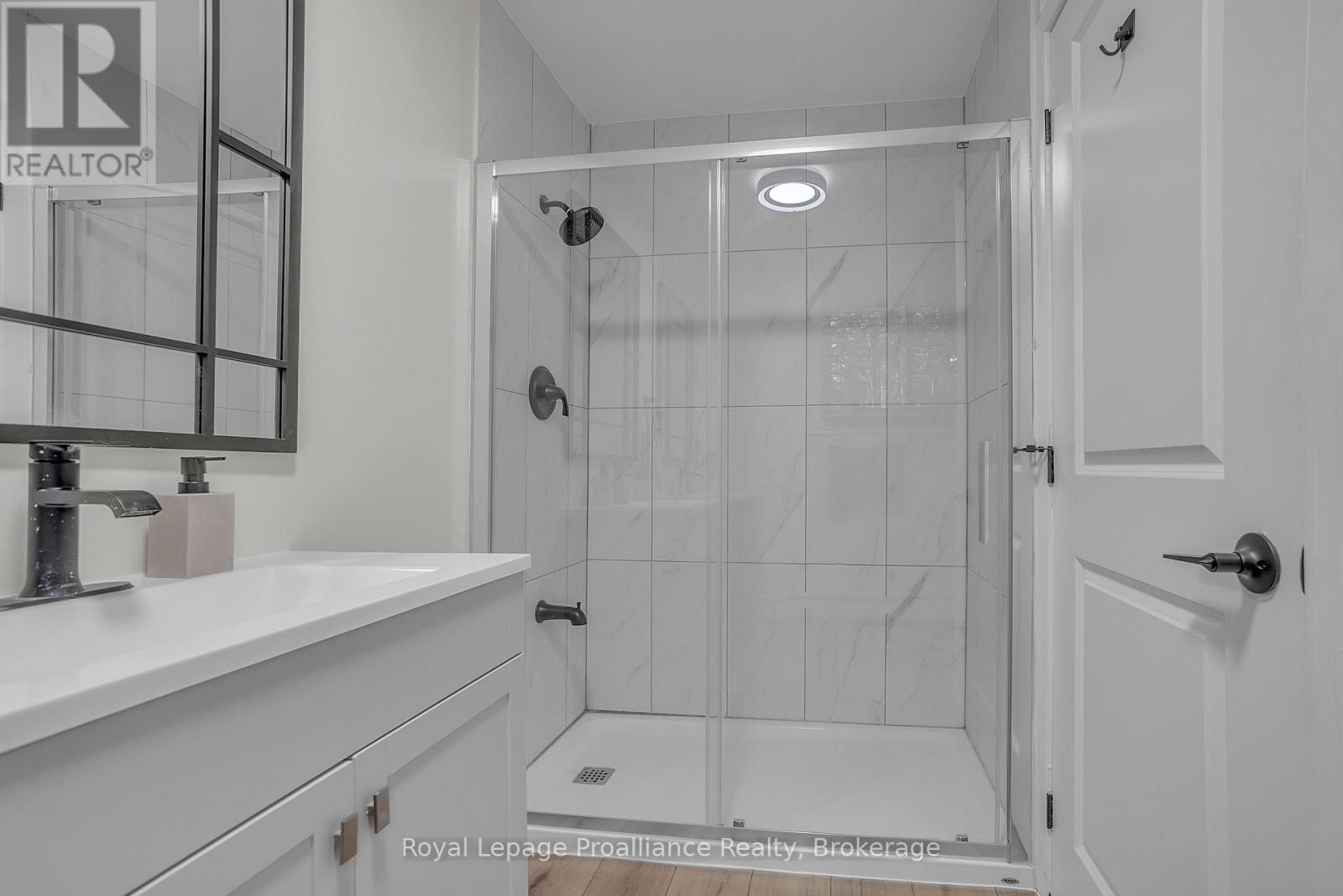 684 GALLIVAN ROAD - Image 39