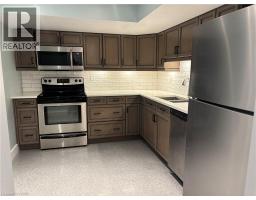 59 Nathaniel Crescent Unit# B, Kitchener, ON N2P1L3 Photo 6