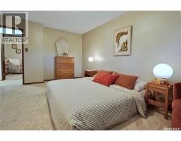 914 Duffield Street W, Moose Jaw, SK S6H5J9 Photo 18