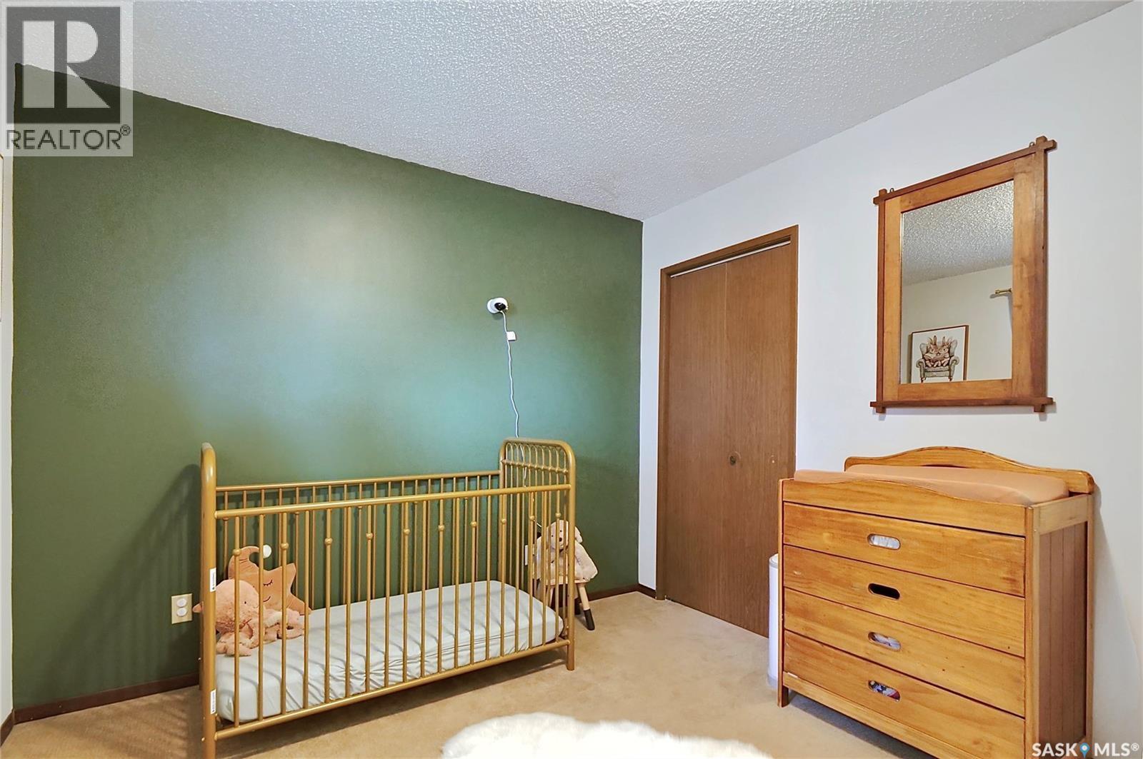914 Duffield STREET W, Moose Jaw — photo 17