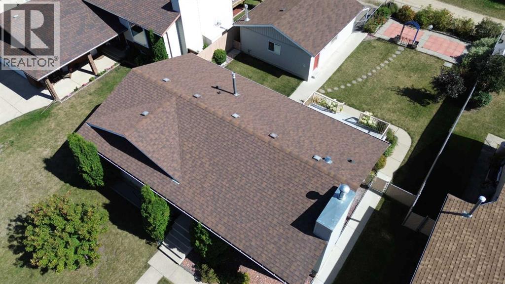 88 McCullough  Cresent - Image 5