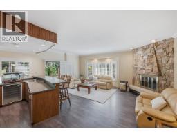 2008 Blairview Avenue, North Vancouver, BC V7H2N4 Photo 15