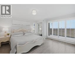 2008 Blairview Avenue, North Vancouver, BC V7H2N4 Photo 24