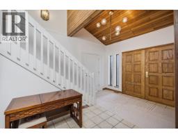 2008 Blairview Avenue, North Vancouver, BC V7H2N4 Photo 6
