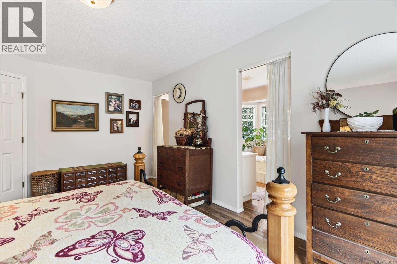 429 Howes Rd - Image 21