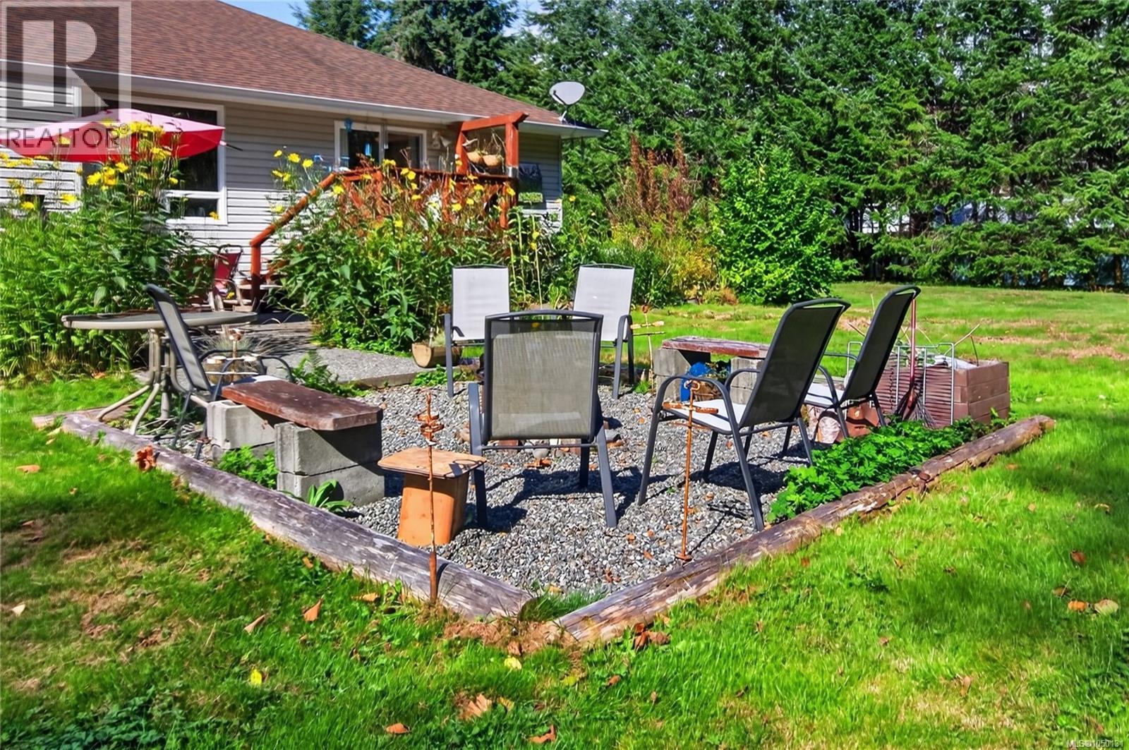 429 Howes Rd - Image 38