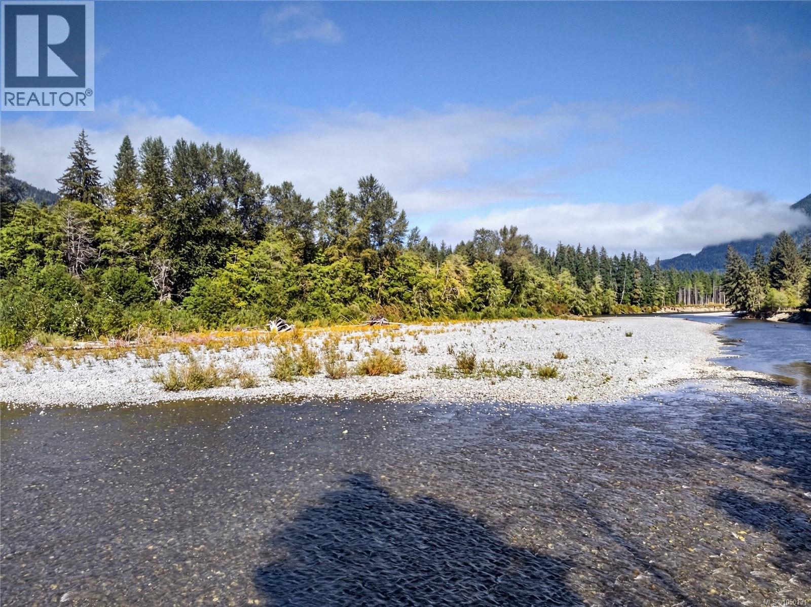 429 Howes Rd - Image 78