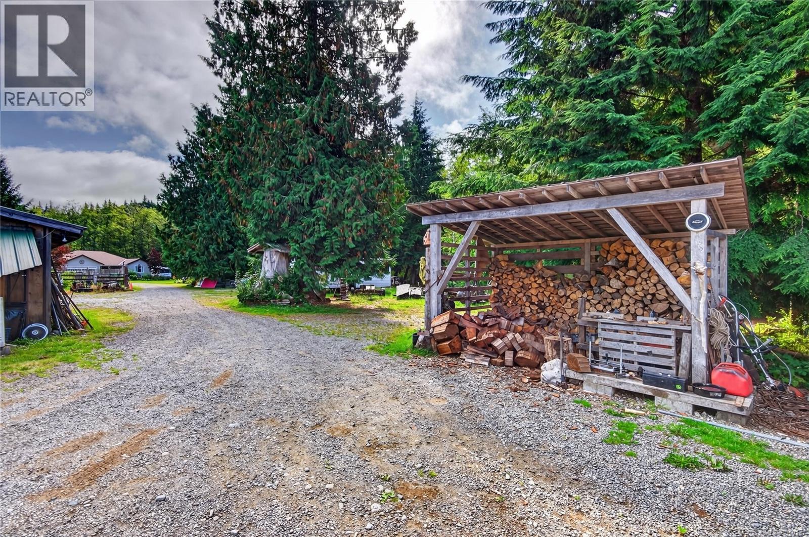 429 Howes Rd - 94