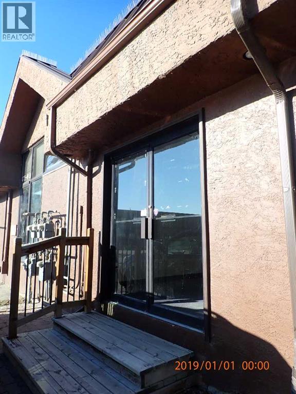 Listing photo – D, 4819 48 Avenue, Red Deer
