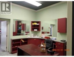 D, 4819 48 Avenue, Red Deer, AB T4N3T2 Photo 10