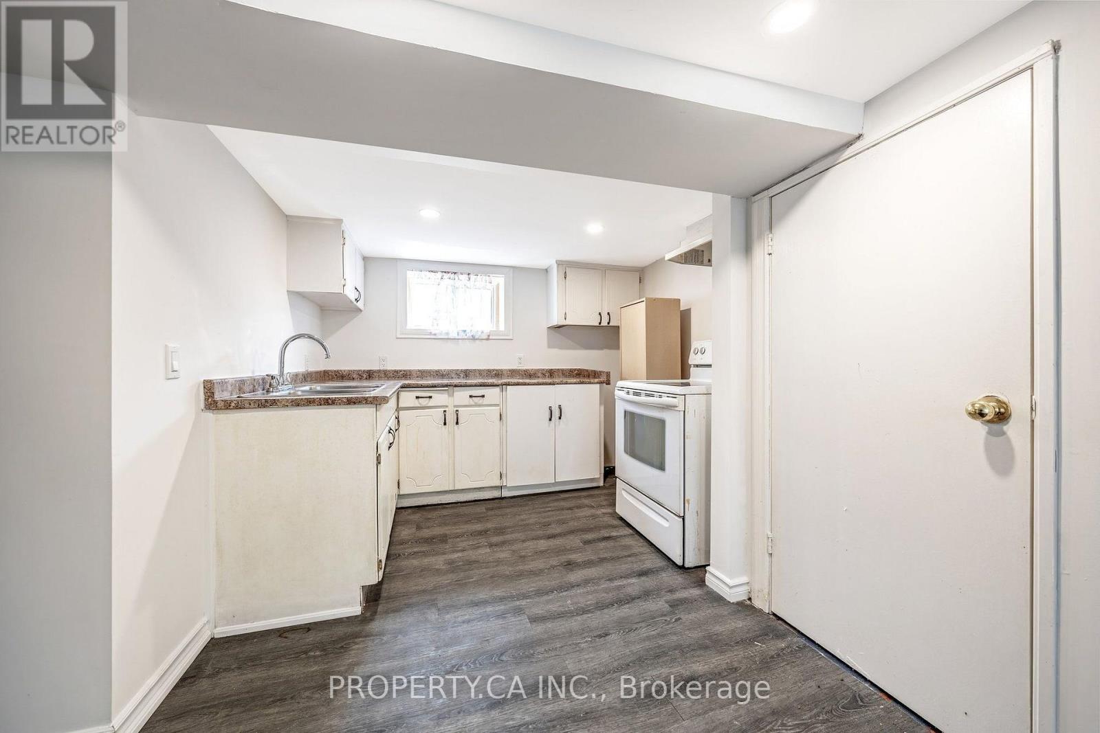 5754 SPRING STREET - 31