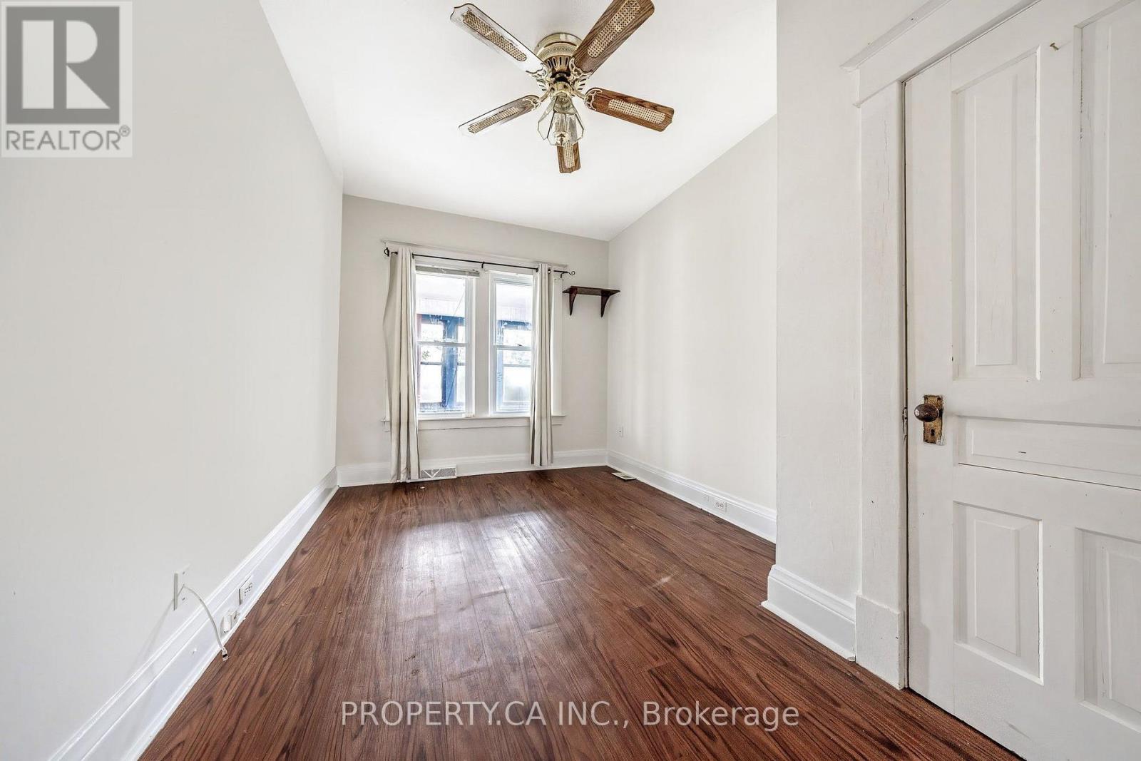 5754 SPRING STREET - 23