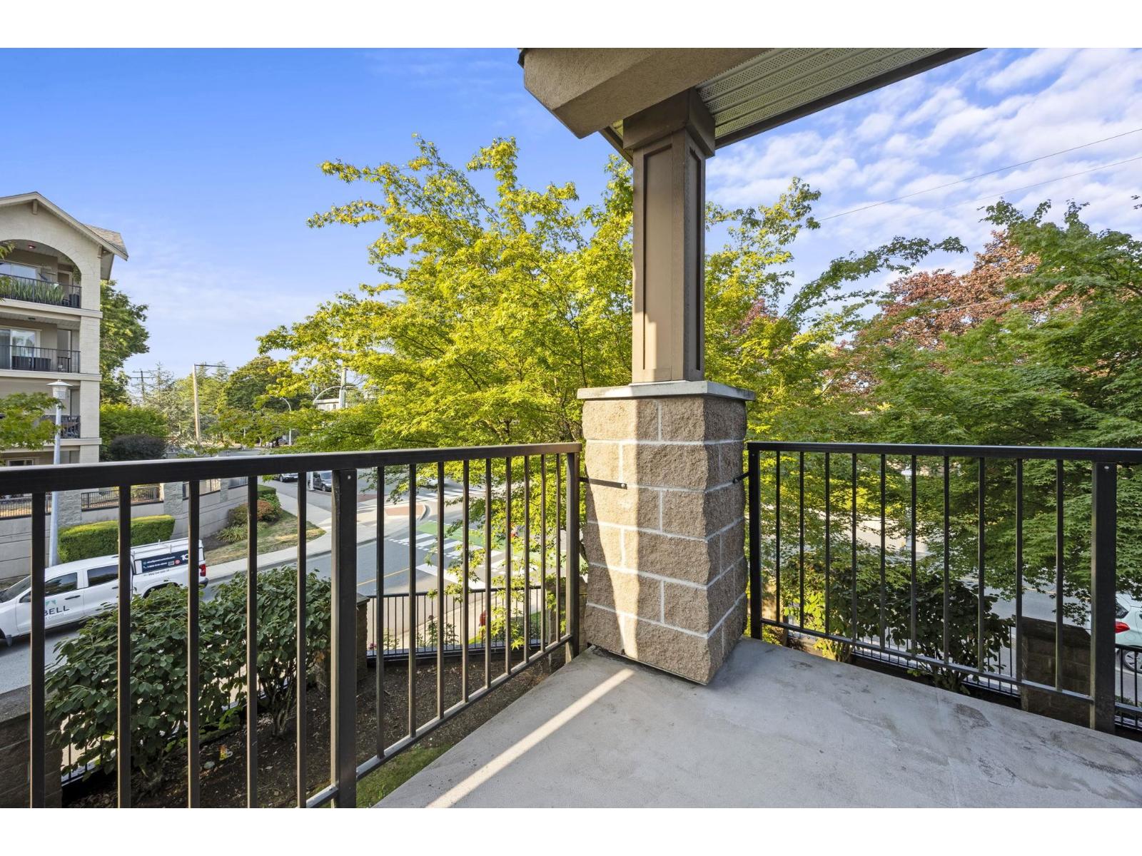 201 20286 53A AVENUE, Langley