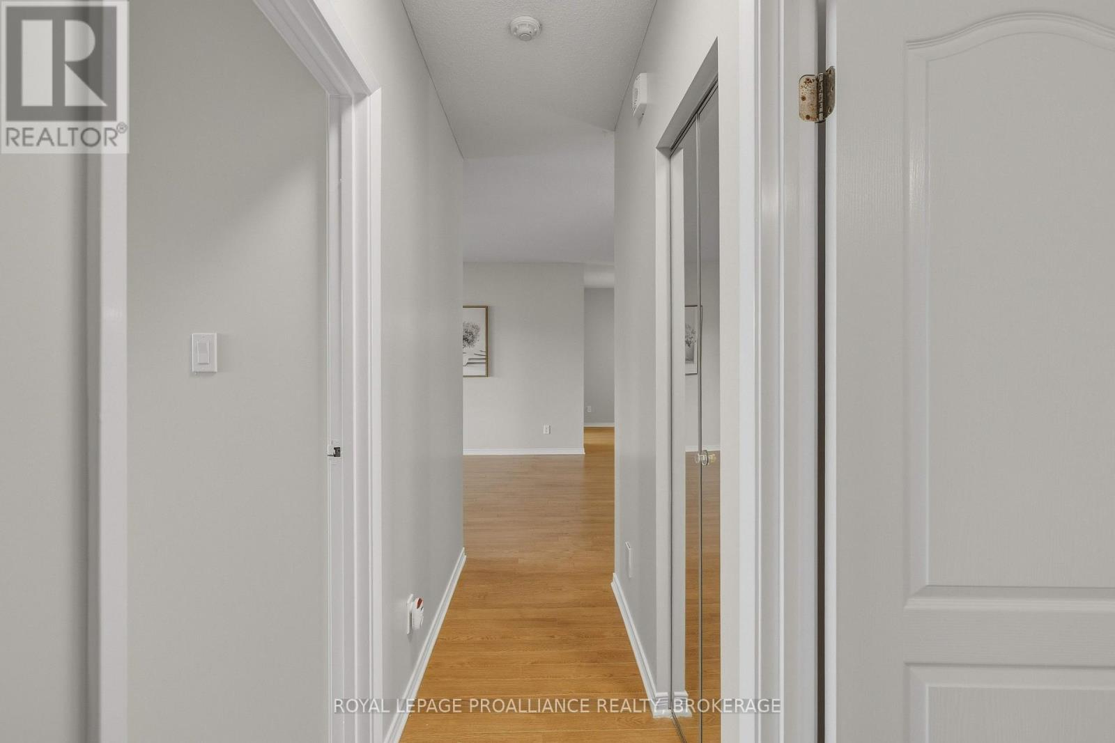 #405 649 DAVIS DRIVE - Image 20